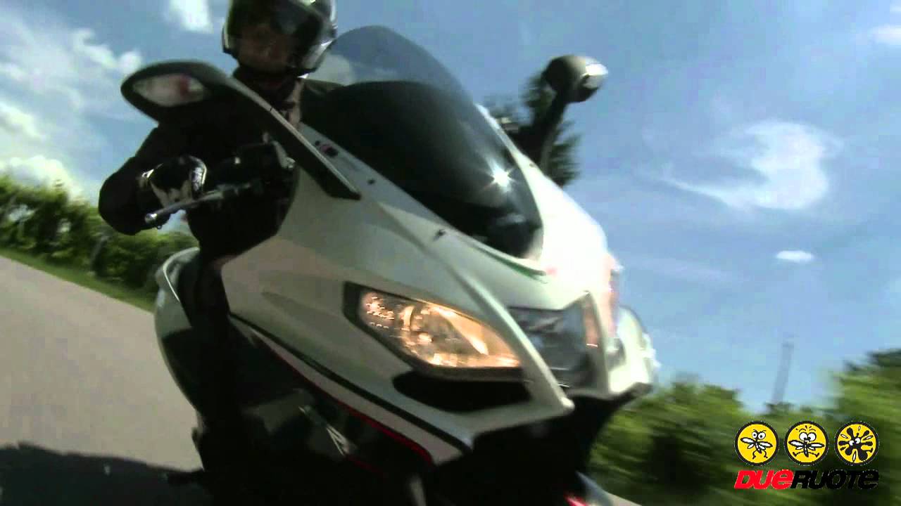 La Prova dell'Aprilia SRV 850 ABS-ATC