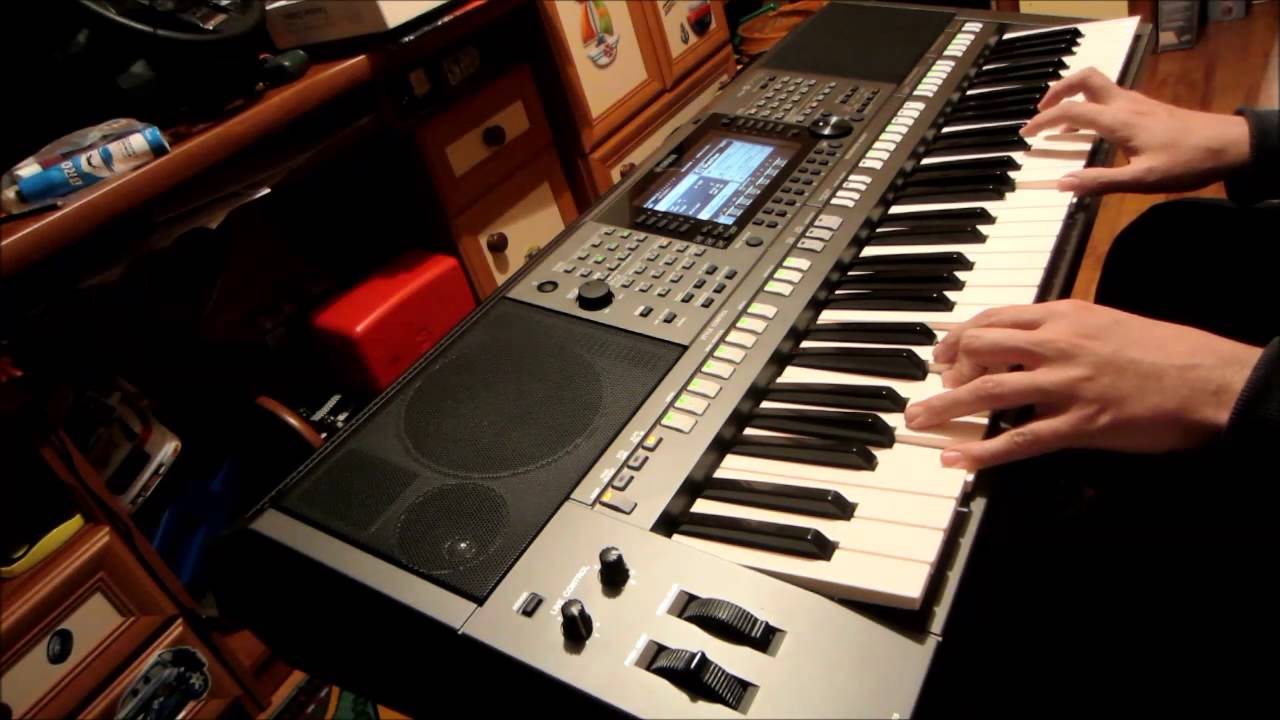 Felicita Yamaha PSR S770