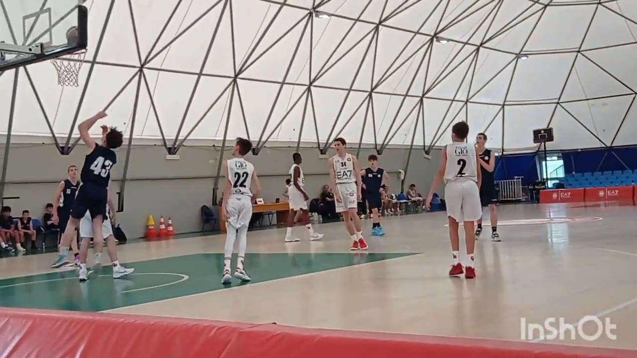 Basket Corsico 2009 vs EA7 Emporio Armani Olimpia