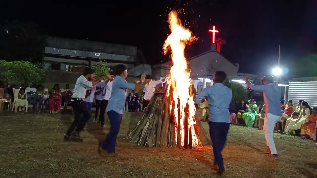 Last Year Semi Christmas celebrations Mamidigudem Youth👌