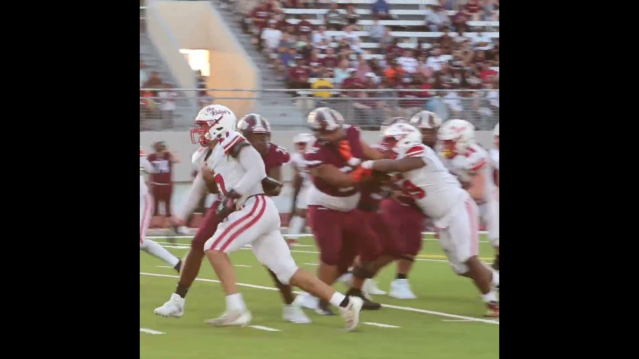 jason handy explodes off the edge | Vista Ridge High School Football