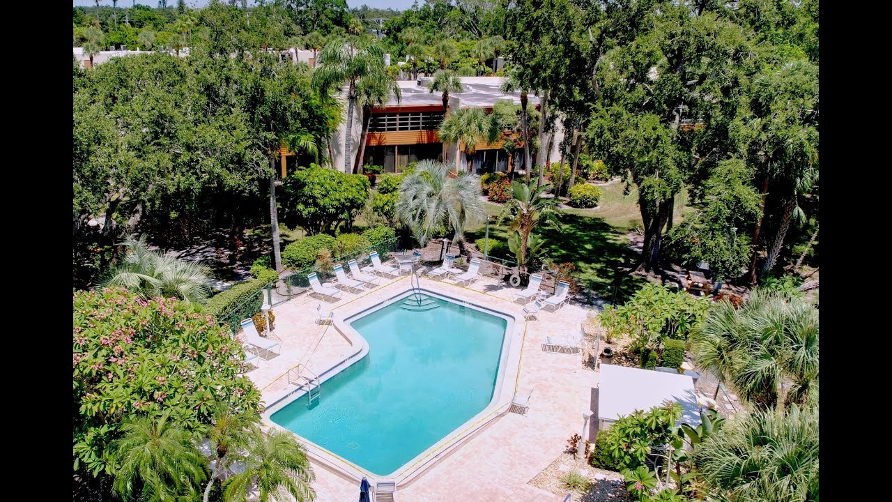 Bradenton, FL Real Estate Photography - For Sale 151 Wild Palm Dr, Bradenton, FL 34210