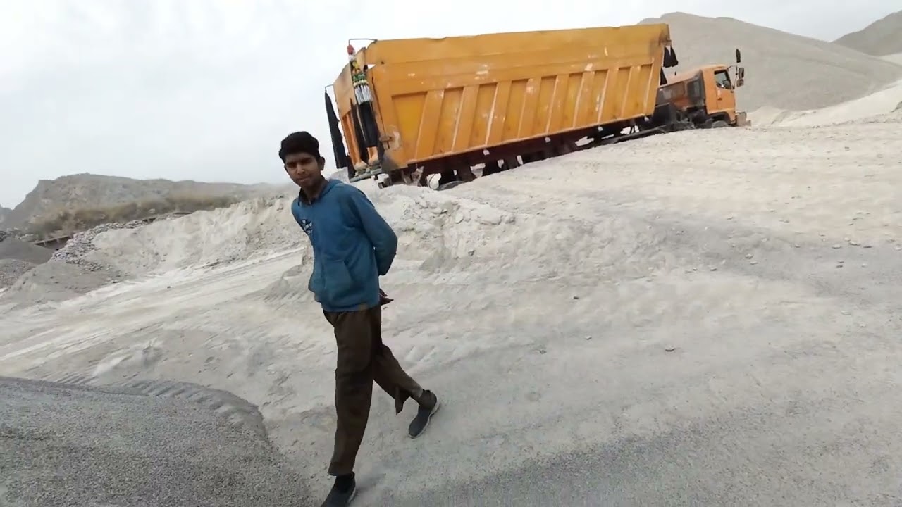 Powerful Loader Loading Tarala | Heavy Equipment Work at Construction Site😱😱😱😱😱😱😱😱😱😱