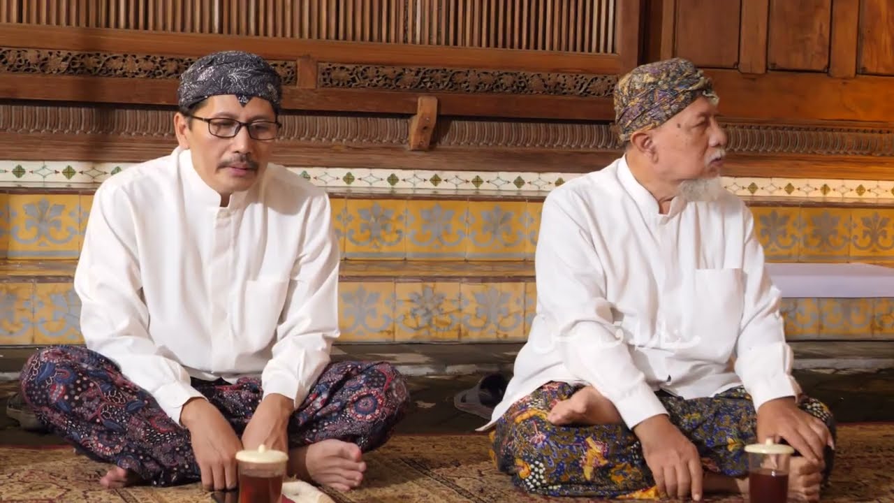 Sakral & Merdu! Doa Rasul dan Terbangan Menara Kudus