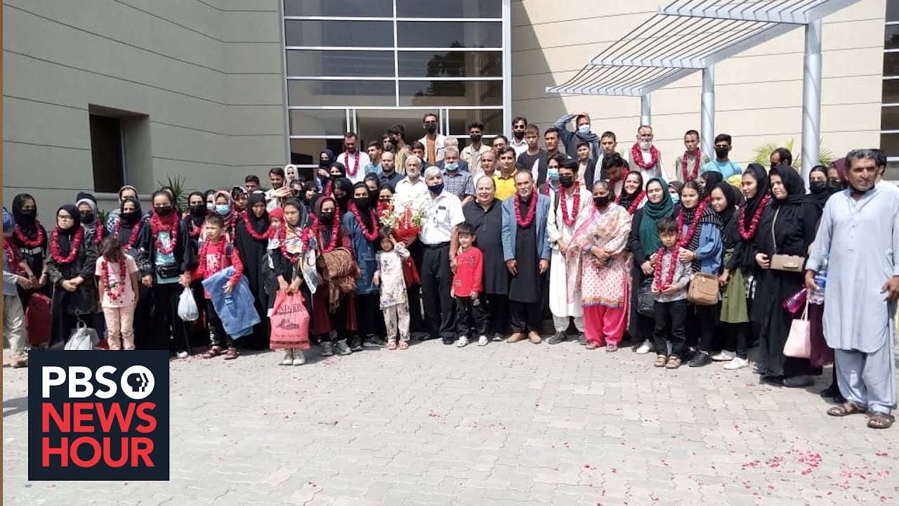 News Wrap: Afghanistan's women's soccer team escape to Pakistan