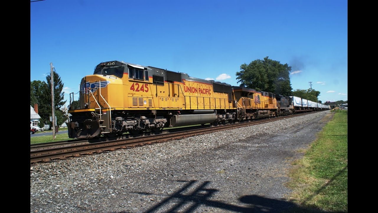 NS 203 WB on the NS LURGAN BRANCH