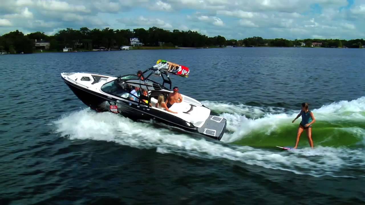 Wakesurfing | Monterey Boats Roswell Surf Edition | Volvo Penta Forward Drive