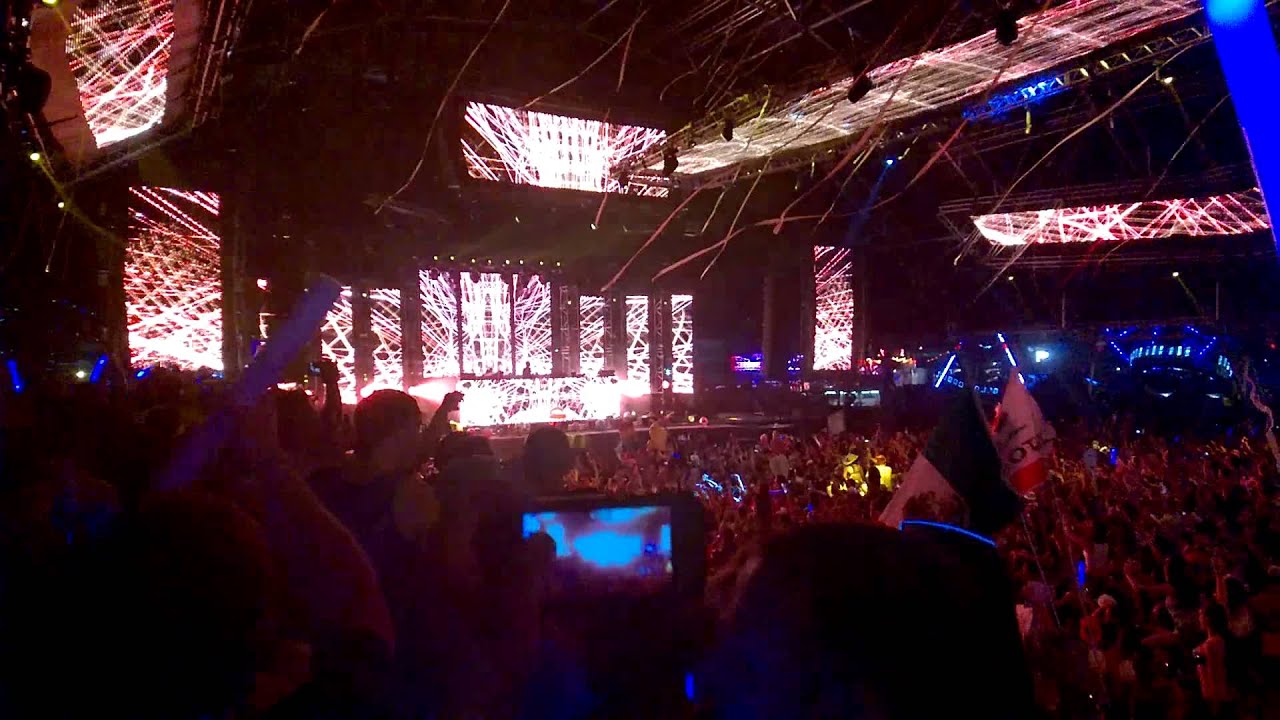 Calvin Harris - Summer (Live @ EDC Las Vegas 2014) HD