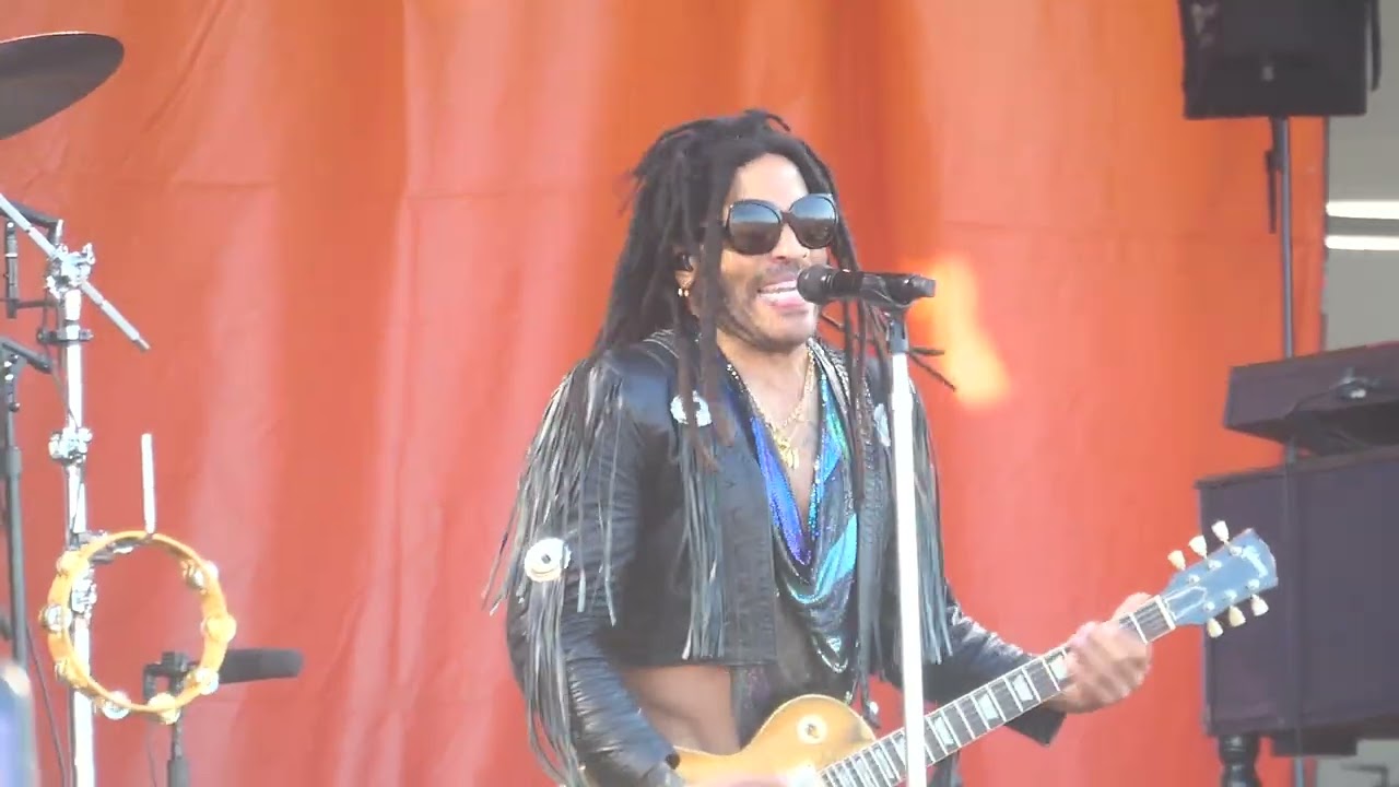 Lenny Kravitz American Woman May 4 2025 New Orleans Jazz Fest Nunupics