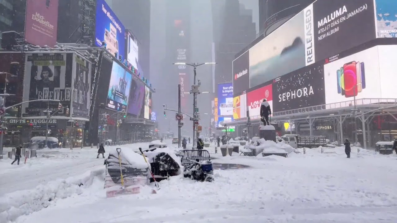 🇺🇸NEW YORK LIVE SNOW Walking NYC Snowstorm Blizzard February 1, 2021