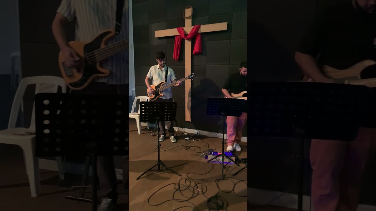 Ensaio grupo jovem. #fe #familiaibbn #ibbn #gospelmusic #louvor #musica #music #adora&ccedil;&atilde;o
