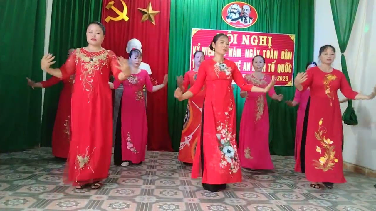 Nhảy Ba Quan Mời Trầu Yến Yến