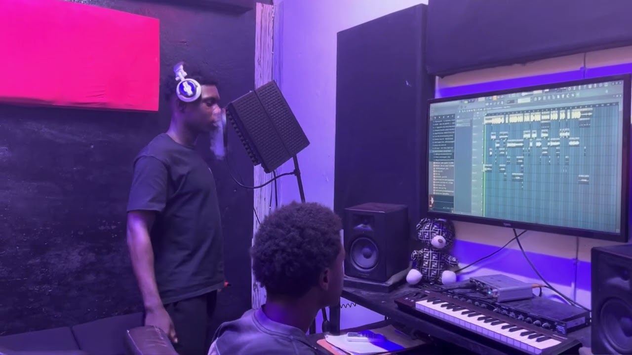 King Rizzy - Shabba não canta nada (D!SS TRVCK) LOUKINHO M4T0U SHABBA ,PORQUINHO PEPO @Prod.Guacha 