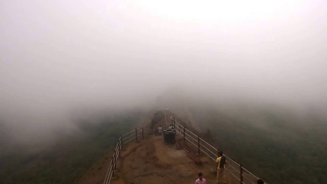 Vinchukata Cloudbust, Lohagad Fort  - 19 June, 2016