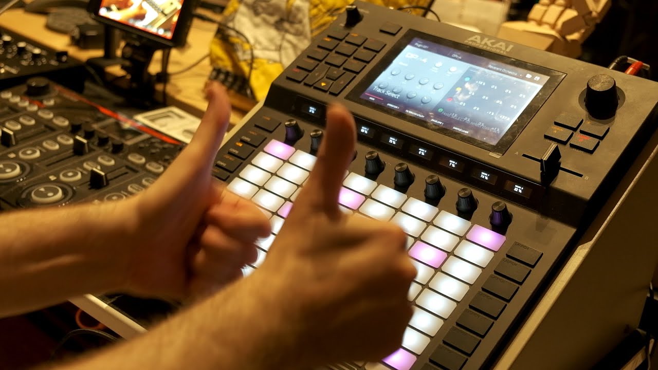 Make the best AKAI Force stand in 6.51 minutes