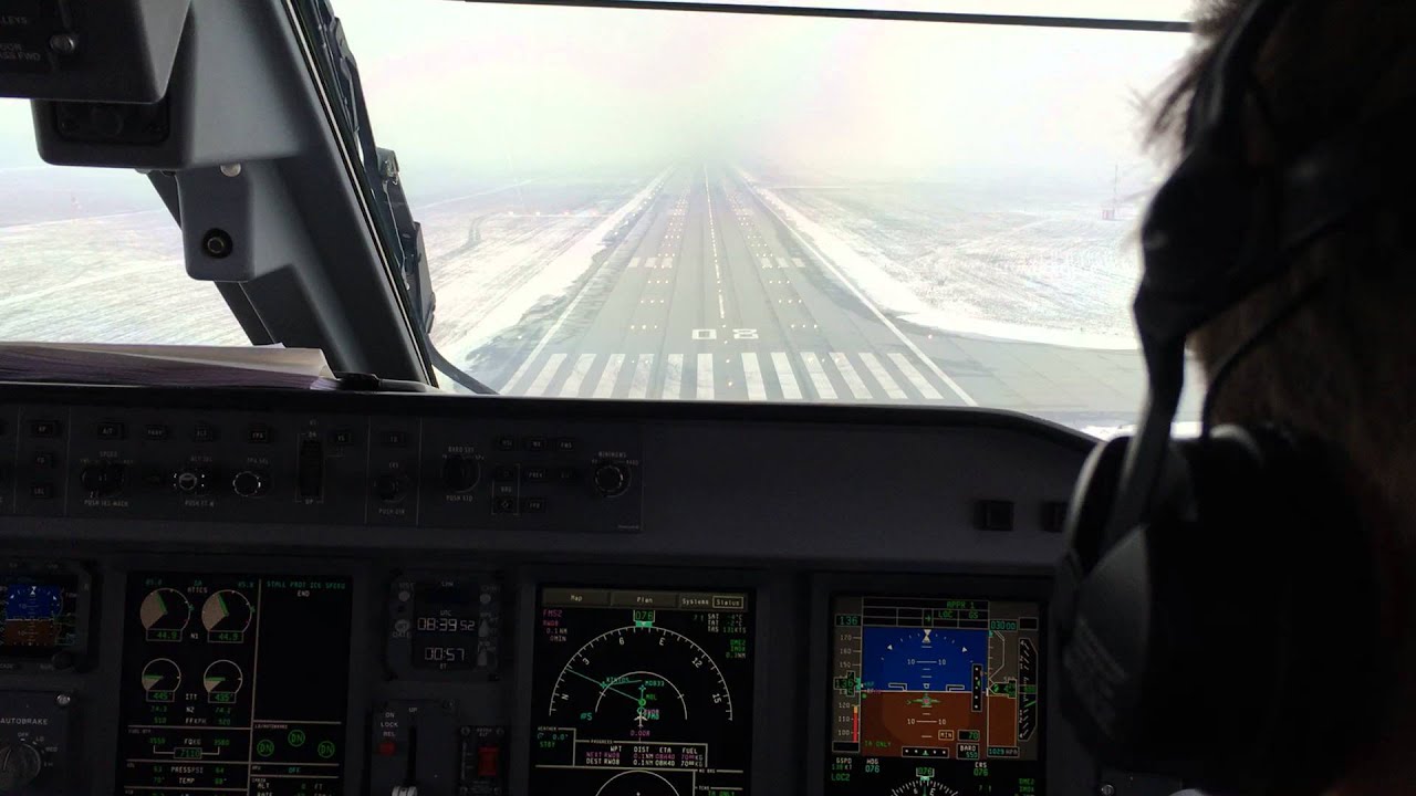 Embraer 170 Type Rating Landing