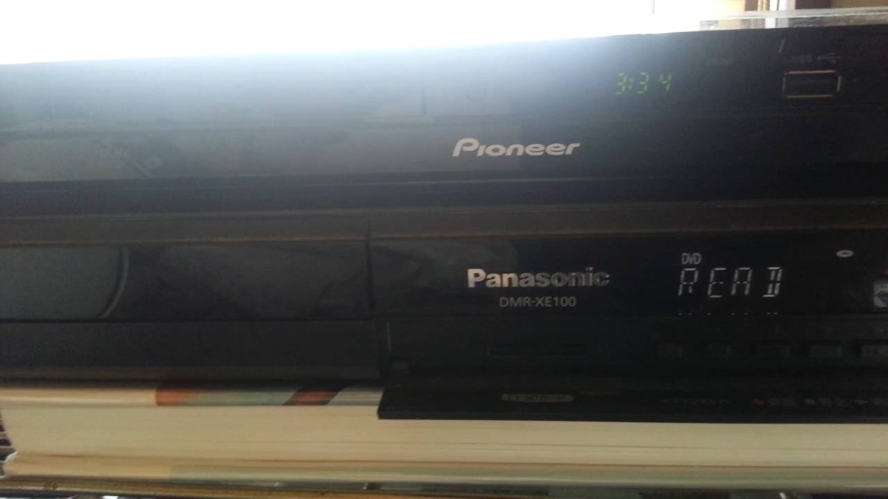 Panasonic DMR-XE100