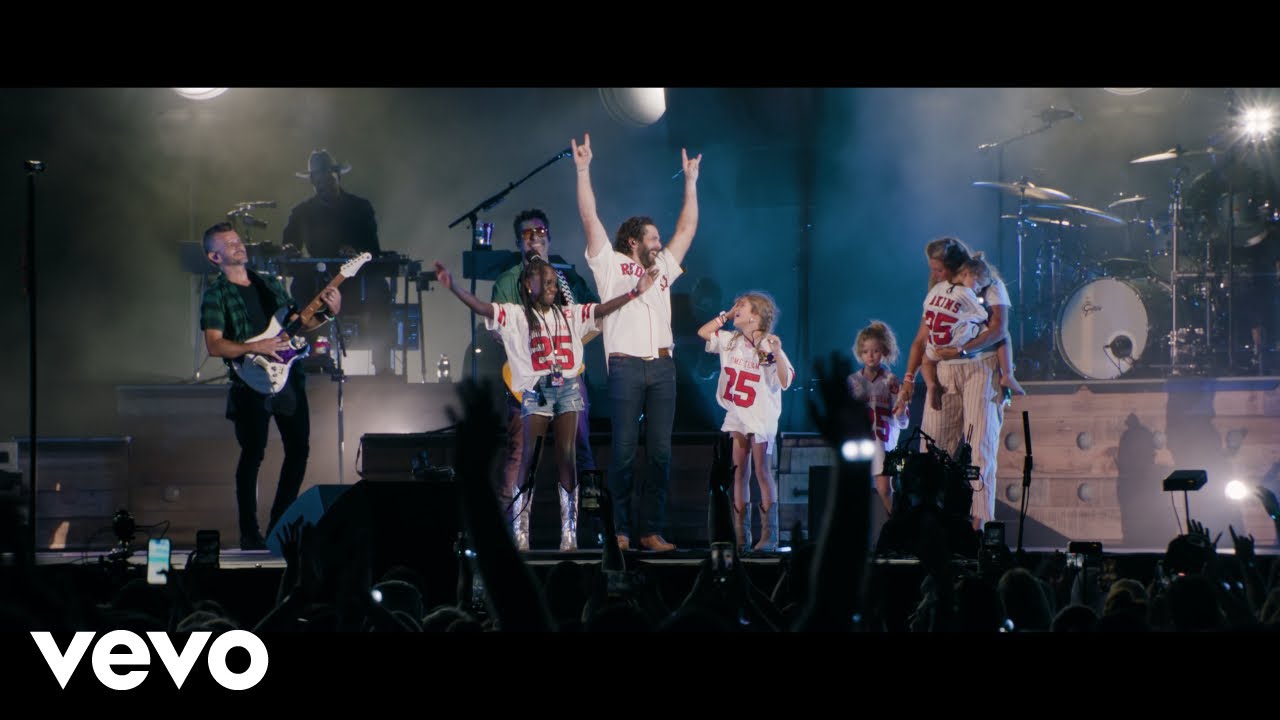 Thomas Rhett - Die A Happy Man (Live From Fenway Park)