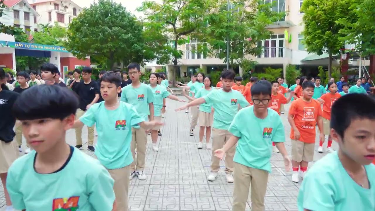 BÀI THỂ DỤC NHỊP ĐIỆU GIỮA GIỜ - TRƯỜNG THCS NGUYỄN DU