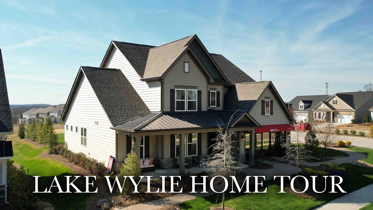 Inside a Beautiful Lake Community Home in Charlotte, NC | 2022