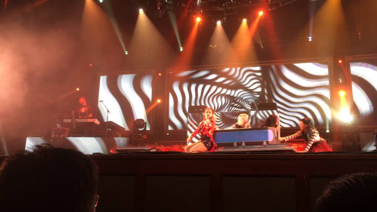 Lindsey Stirling - 