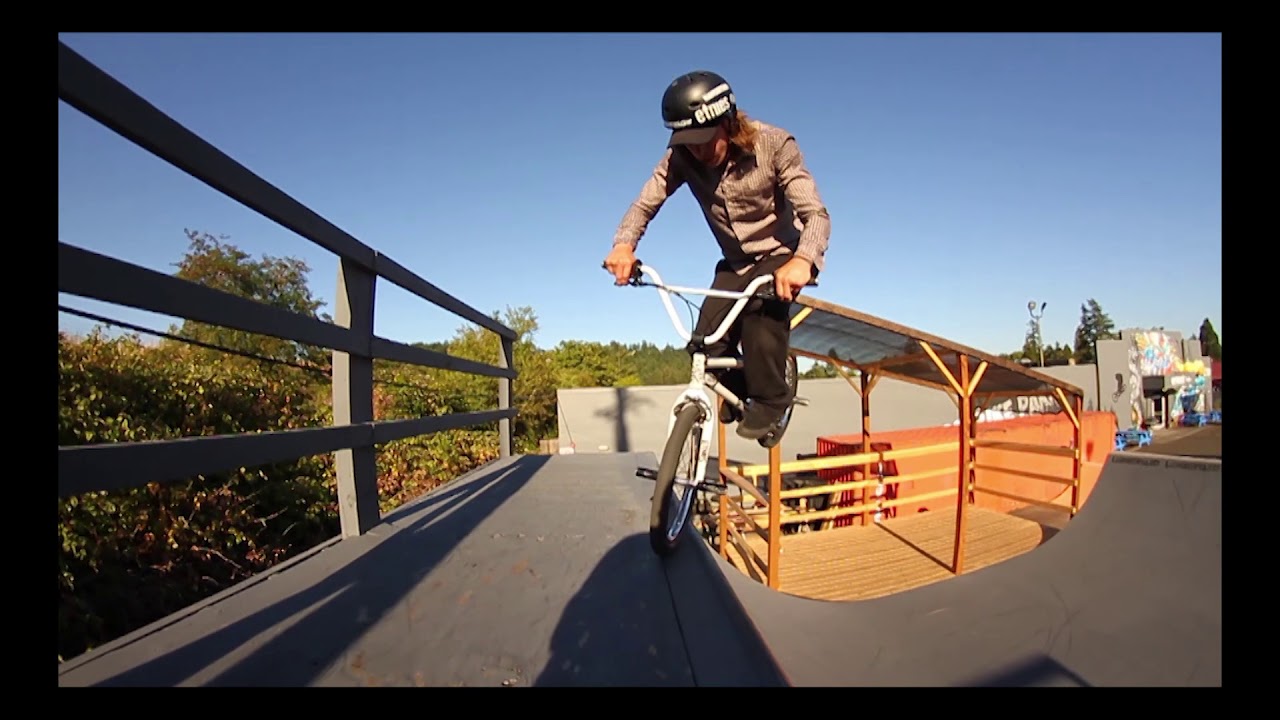 Paddy Gross - Four Pegs, Two Brakes, One Attitude (Midschool BMX)