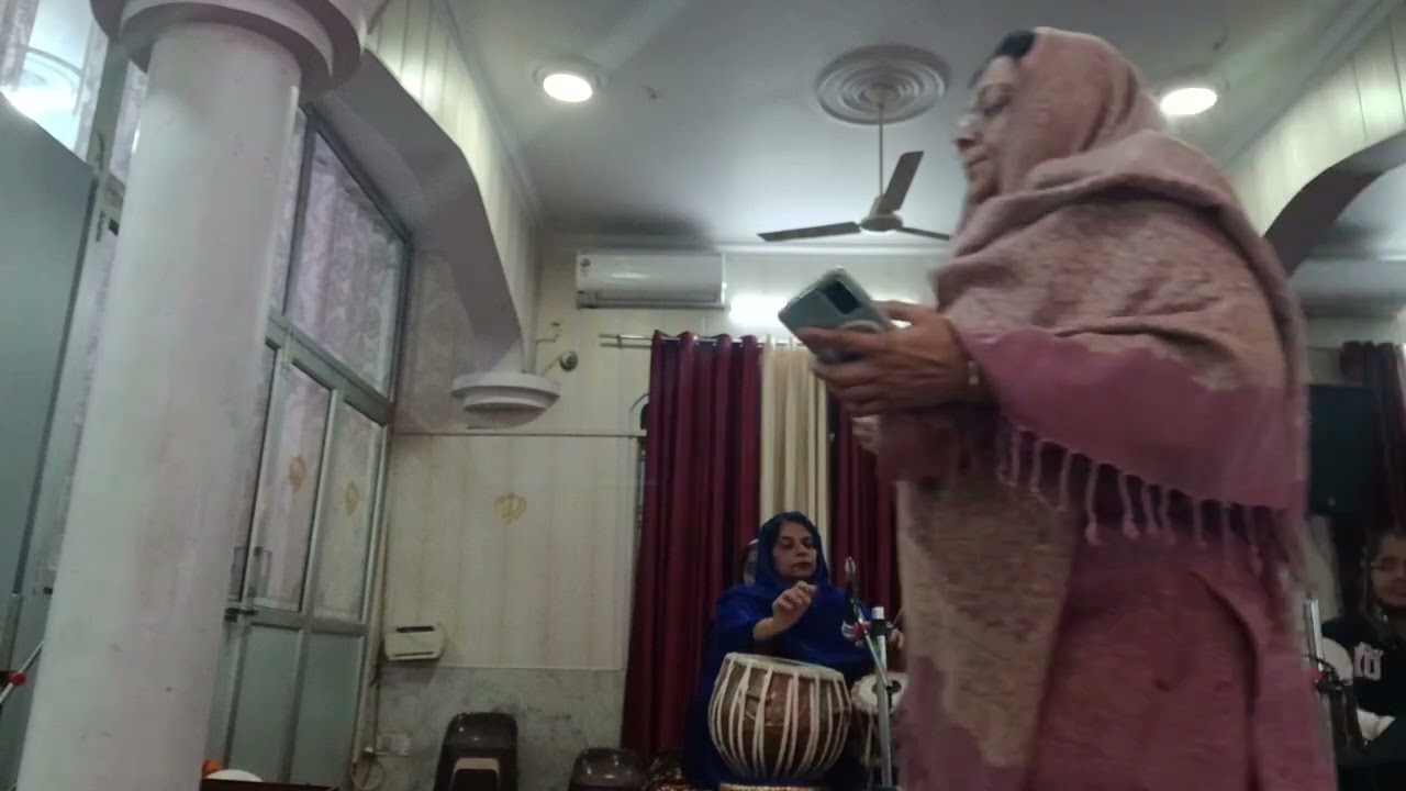 Darshan Mango Deh Piare || ਦਰਸਨੁ ਮਾਗਉ ਦੇਹਿ ਪਿਆਰੇ || Gurdwara Aashiyana Lucknow 