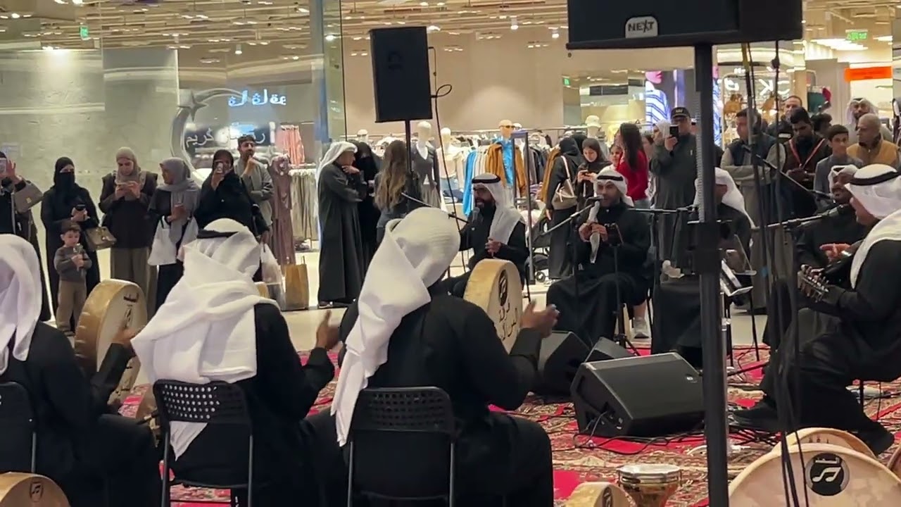 I love kuwait 🇰🇼 avenues mall family bonding 🙏