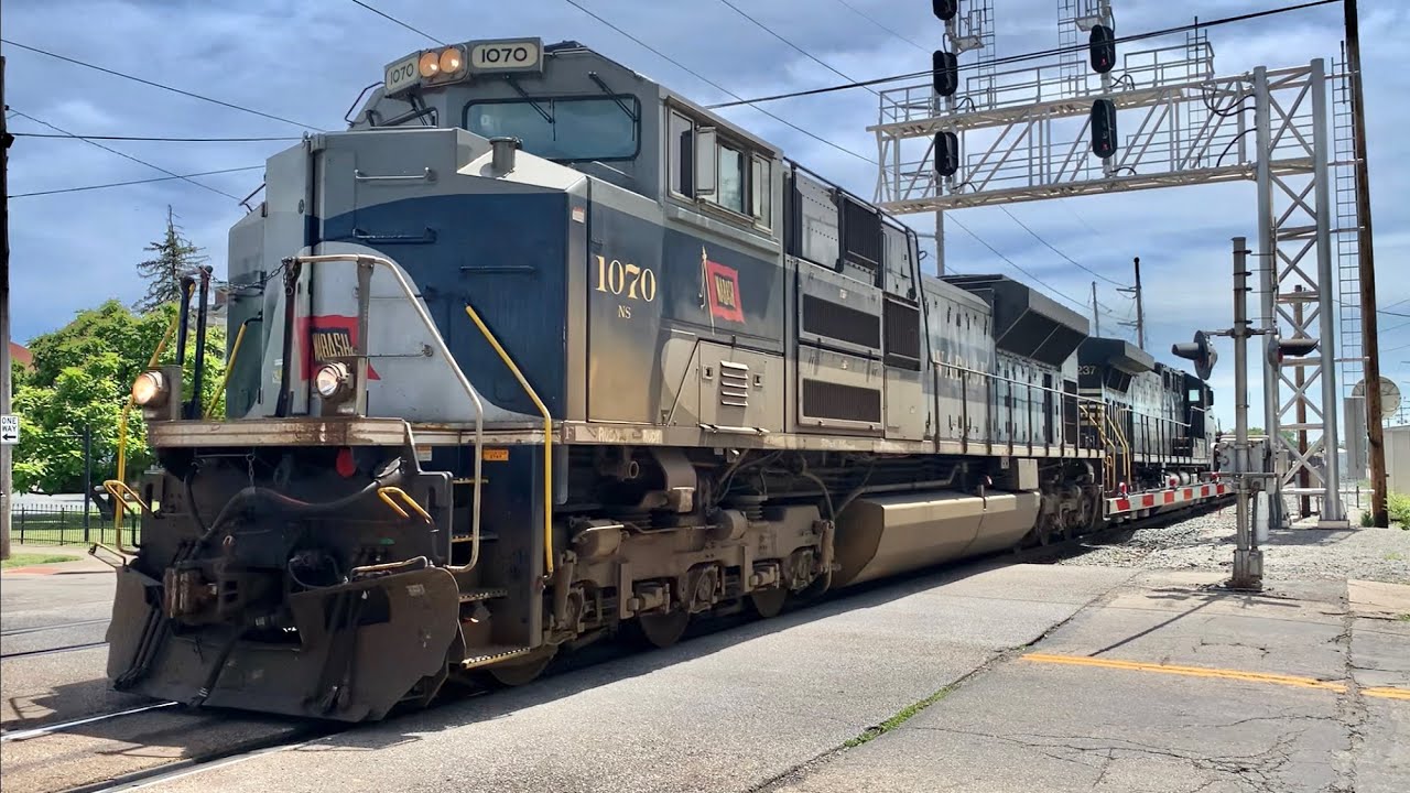 Chasing Train To The Wye, Train Knocks Down Signal, Trains Pass At RR Crossing, Wabash Heritage Unit