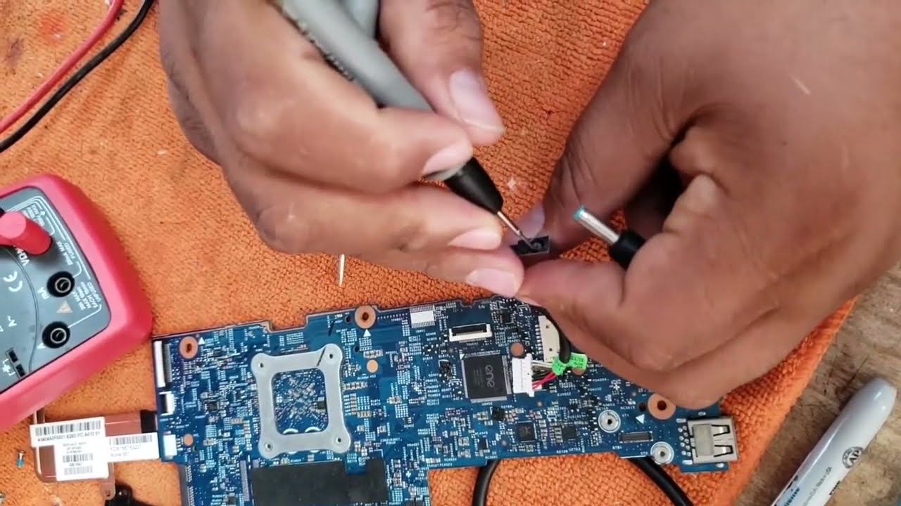Verificación / Prueba De Centro De Carga / DC Jack Laptop HP Pin Central Punza Azul
