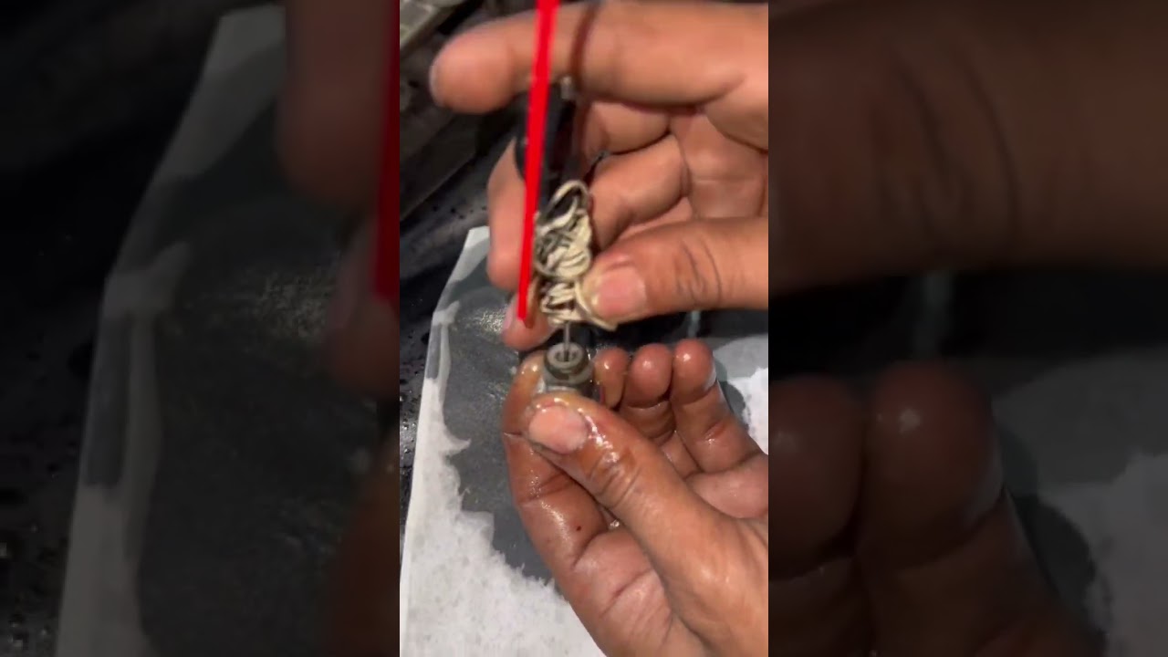 Too Much Smoke From Catalytic Converter Issue Solution, Clean PC Valve #carrepair #smoke #pcv