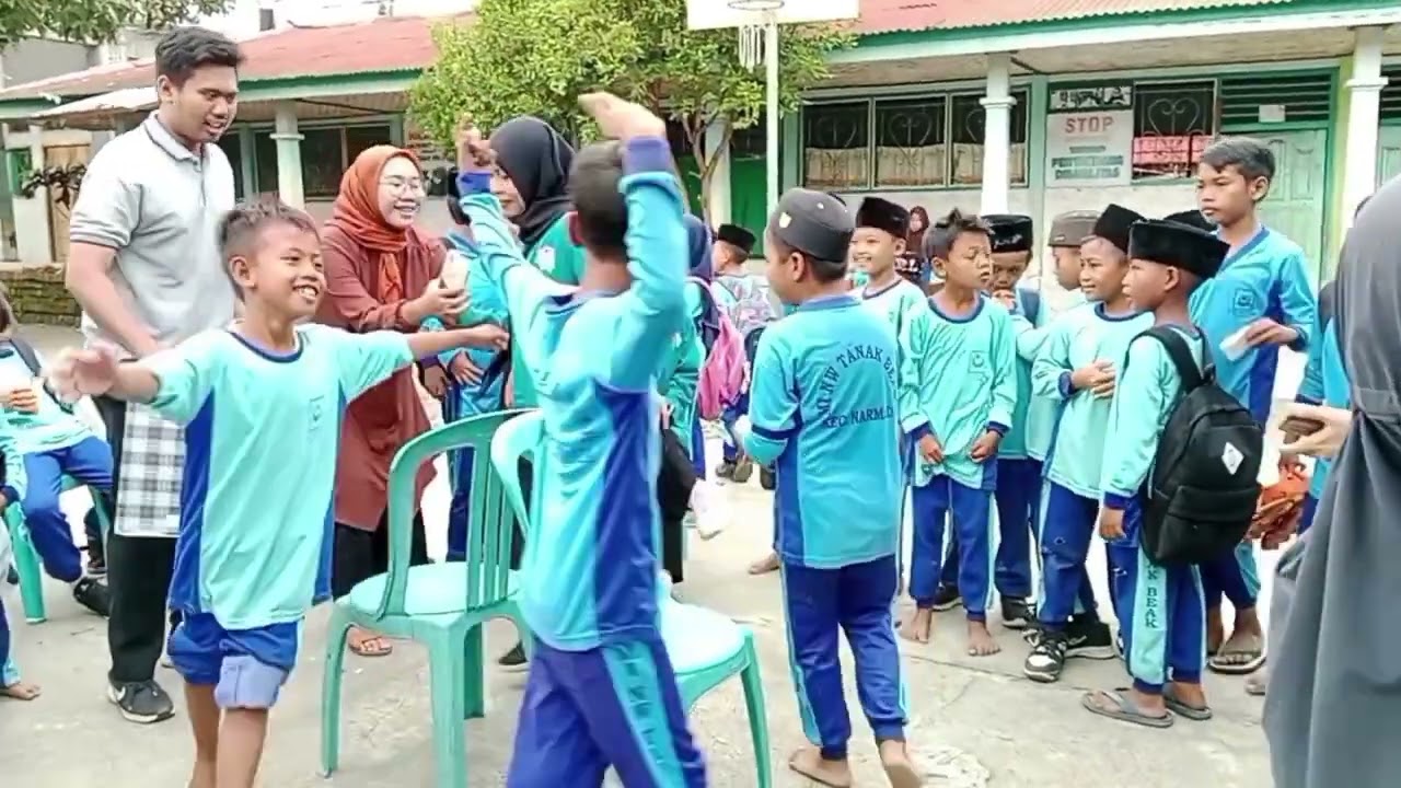 VIDEO KEGIATAN PKL UIN MATARAM [DI MI NW TANAK BEAK - LOMBOK BARAT] TAHUN 2022
