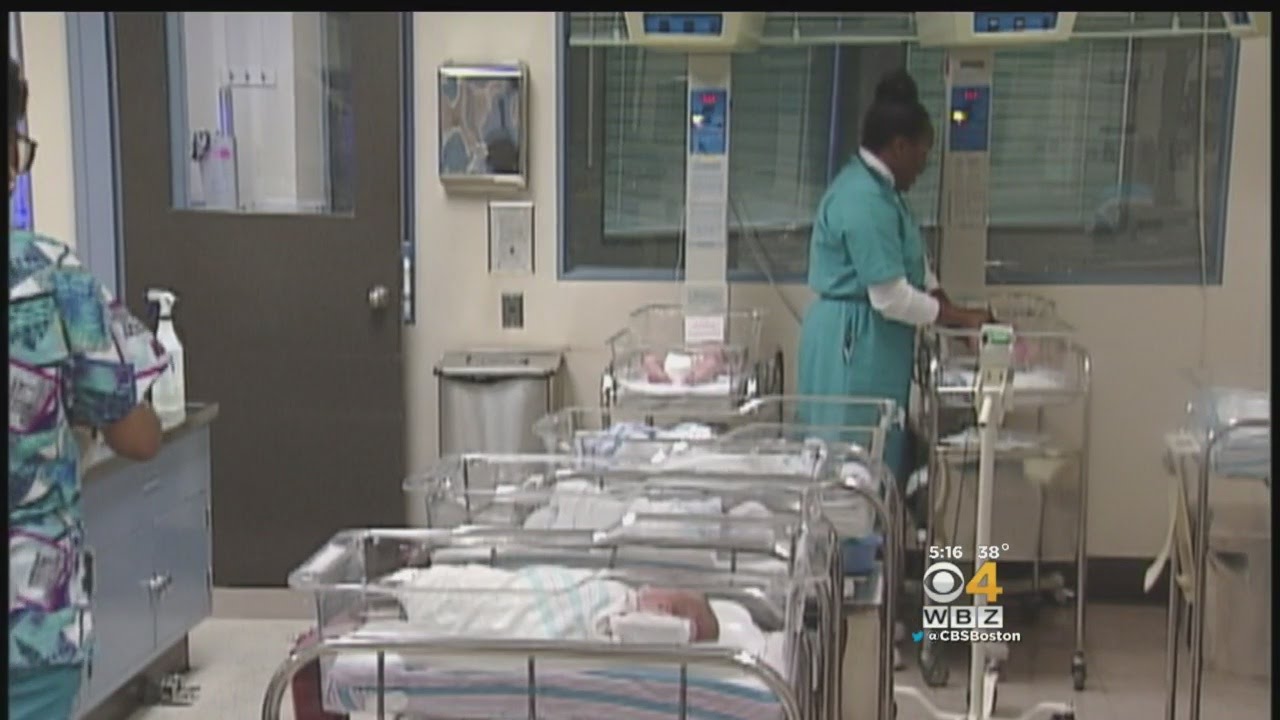 Hospitals Moving Away From Nurseries For Newborns