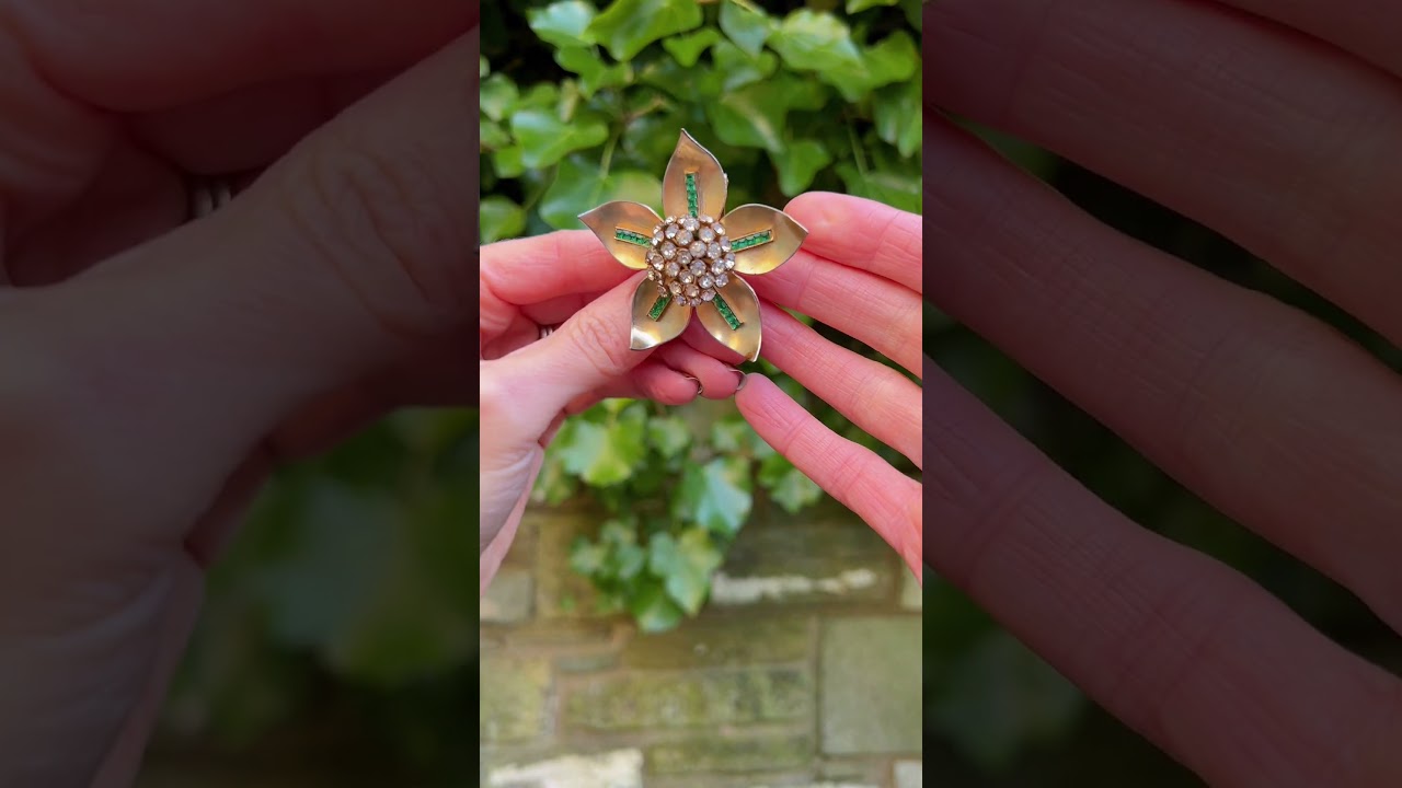 Art Deco 1930s Emerald Paste Vintage Flower Dress Clip