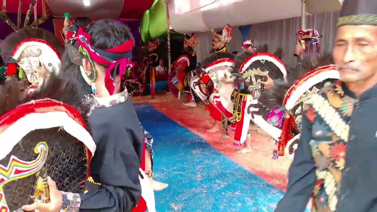 Ebeg Langen Turonggo Budoyo live dk.pesucen ds.semali kec.sempor kab.kebumen