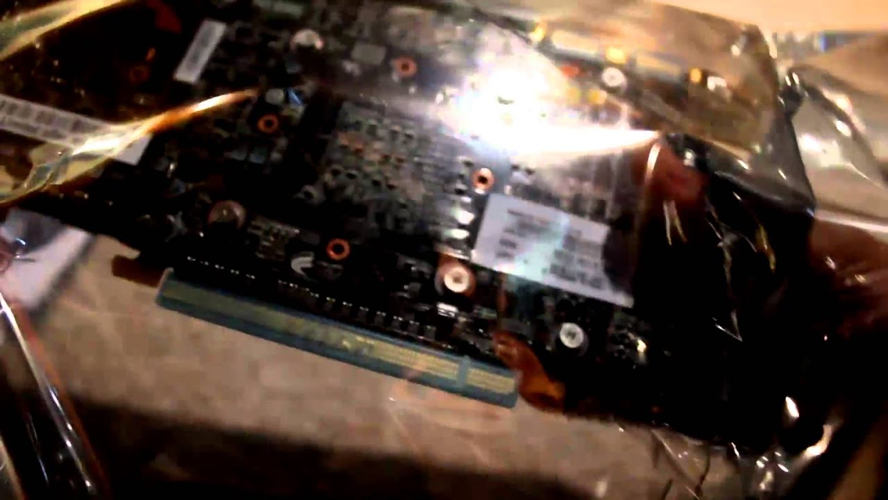 MSI GTX 465 Twin Frozr II Golden Edition Unboxing + Disassembly