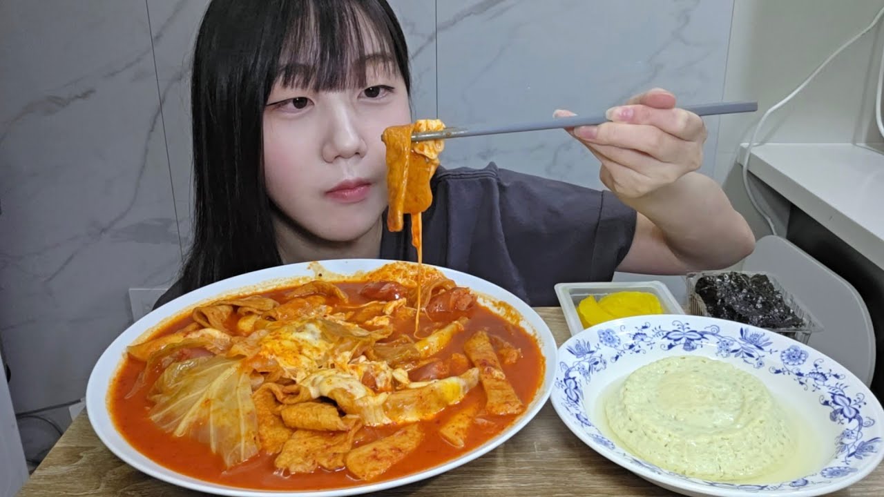 [ASMR] 엽기떡볶이 착한맛🌶️ + 폭신 계란찜 먹방 🤤Yeopgi Tteokbokki (Mild) 🌶️ + Steamed Egg Mukbang 🥚