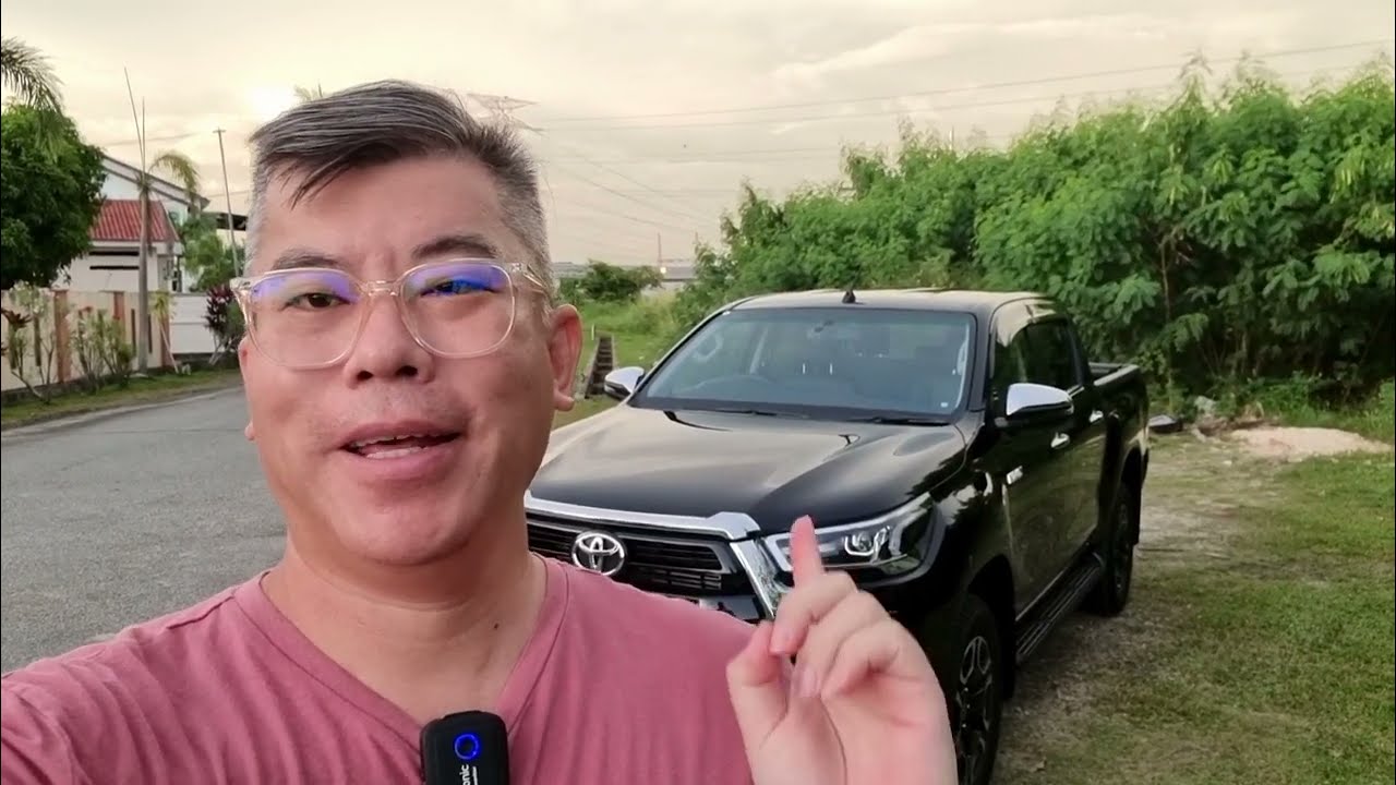 Full Review 2023 Toyota Hilux 2.4V Malaysia