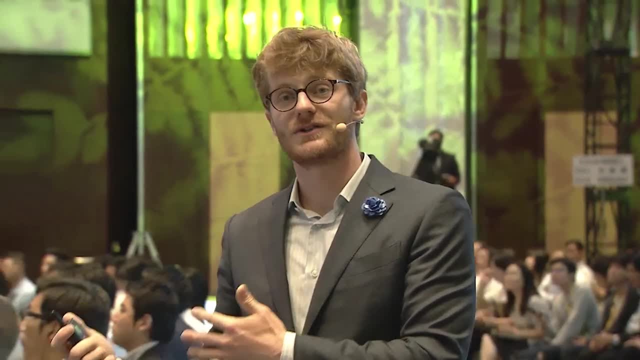 【Salesforce World Tour Tokyo 2019】The Future of AI（同時通訳）