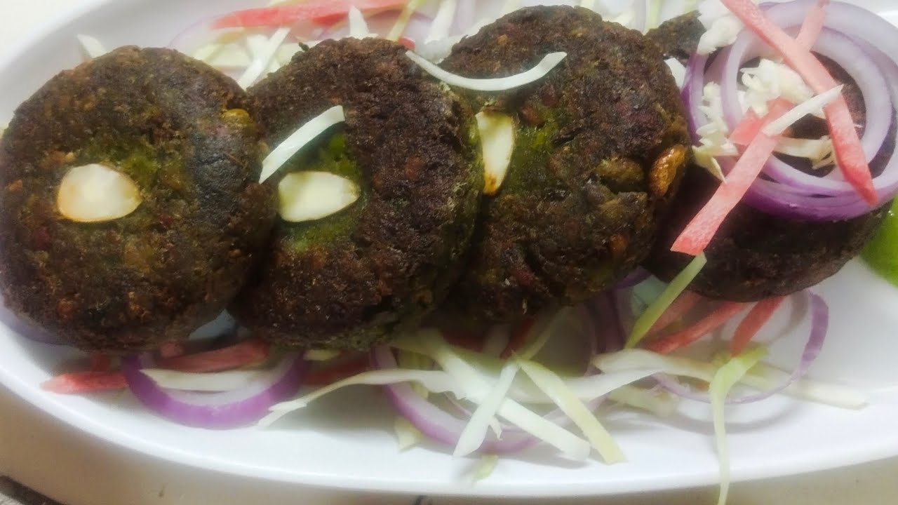 हरे भरे मटर की कबाब घर में बनाएं। ठंडी स्पेशल मिक्स वेज कबाब