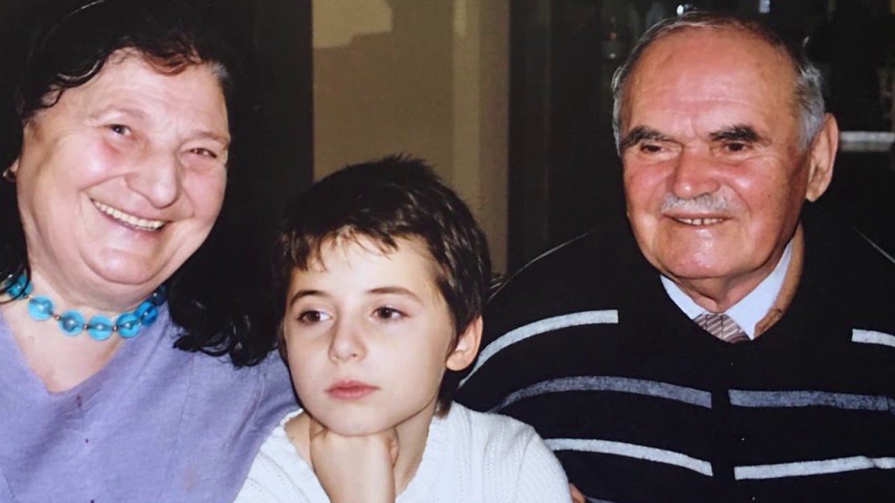 Dokumentar. Tom Nikolla, gjeniu i satires dhe kenges popullore shqiptare