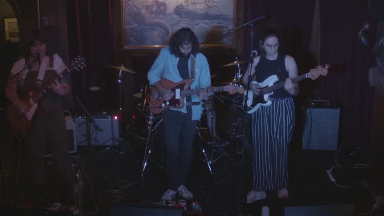 Minimal live at The Redwood Bar