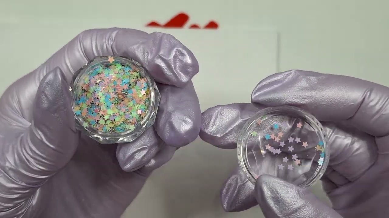 Reise in  die Galaxie 🤩mit der neuen Box von @lovenails-DE #unboxing #nails #nailart #naildesign 