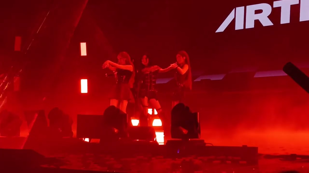 ARTMS (아르테미스) - Red Light (원곡: f(x))│20260207 [Grand Club Icarus] in Seoul