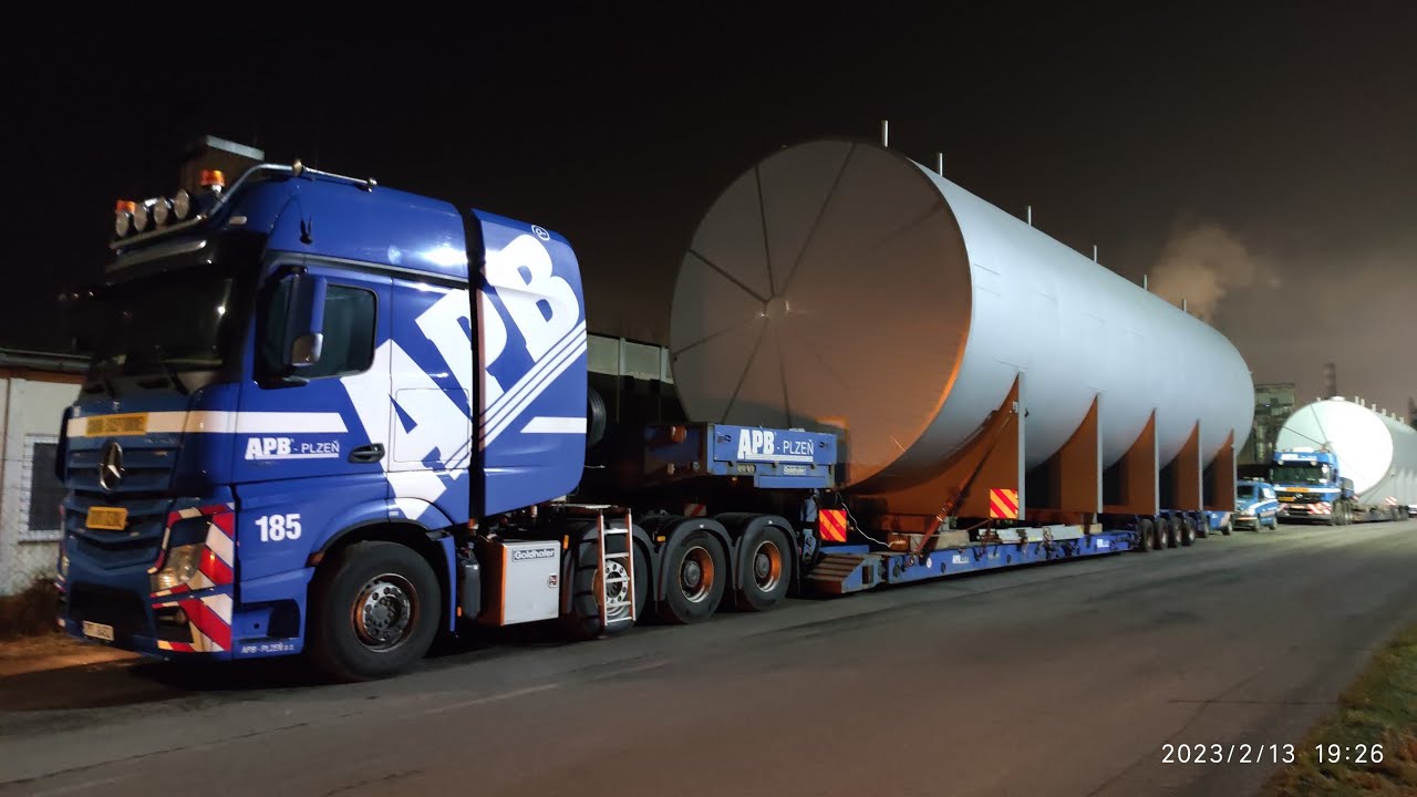 APB Plzeň  přeprava nádrží do pivovaru Krušovice - Nadměrný náklad / Oversize load / Schwertransport