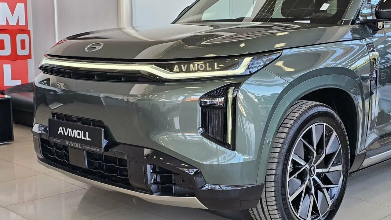 MG4 phiên bản mới ra mắt, giá rẻ banh nóc 255 triệu, điểm nhấn là công nghệ pin bán rắn chạy 530Km.