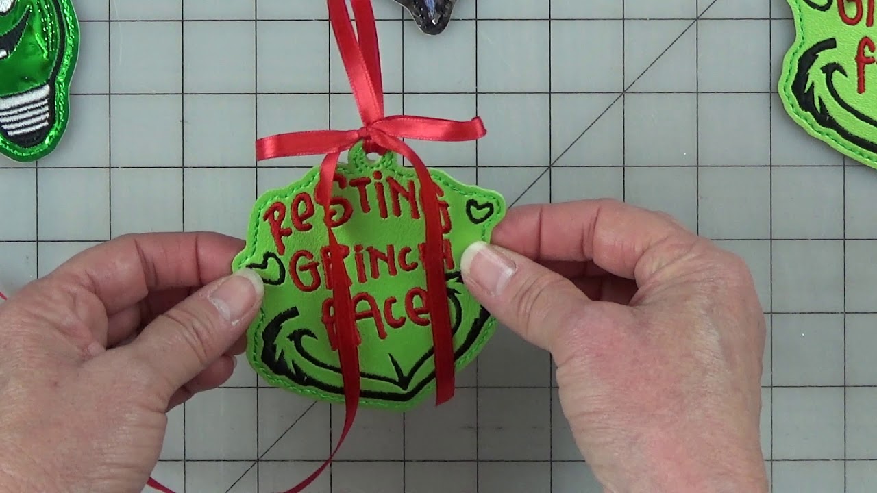 How to tie a Perfect Bow