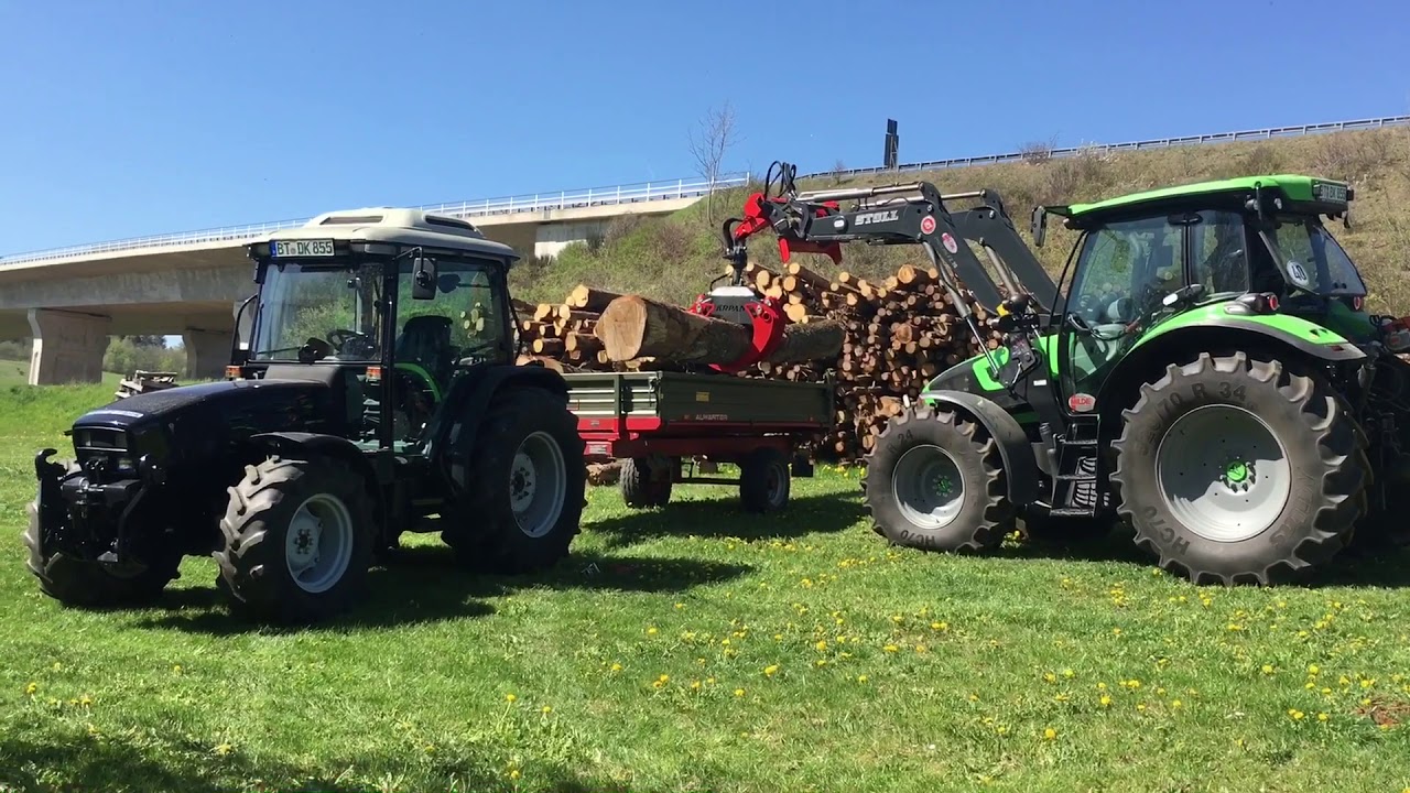 Holz verladen mit Frontlader und KRPAN Forstzange | Deutz 5100P und Deutz Agroplus 410