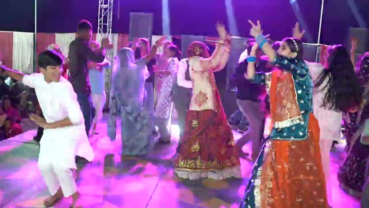 mukesh marriage