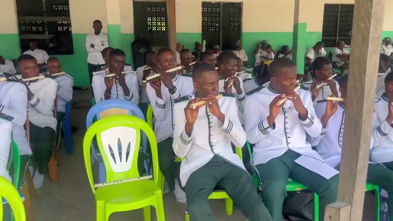 FLUKI BANDAL DANS ( YISU IKUNDI TOMBA NGA )💚💚💚